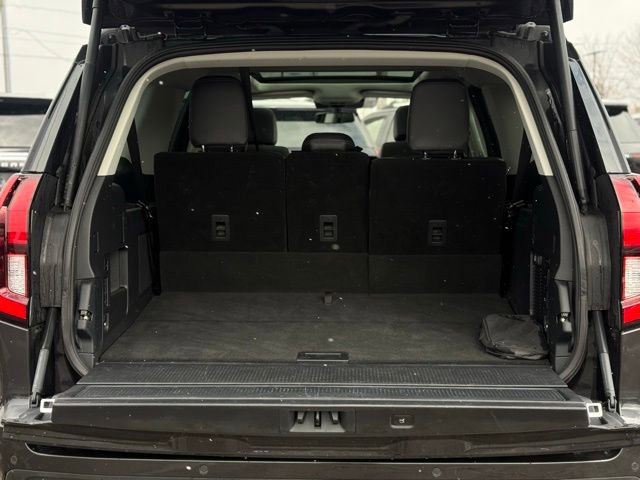 Certified 2025 Ford Expedition Max Platinum image 32