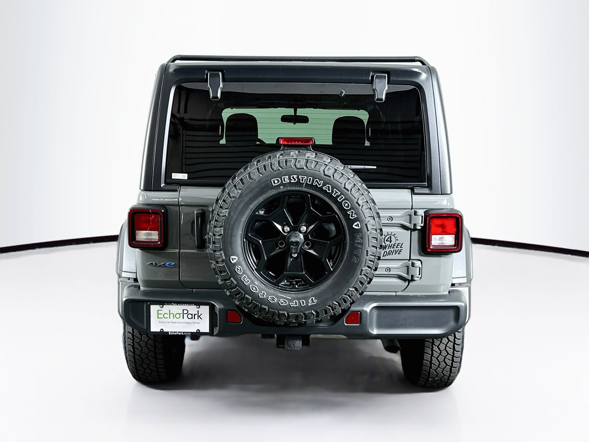 Used 2023 Jeep Wrangler Unlimited w/ Cold Weather Group AWD/4WD image 7