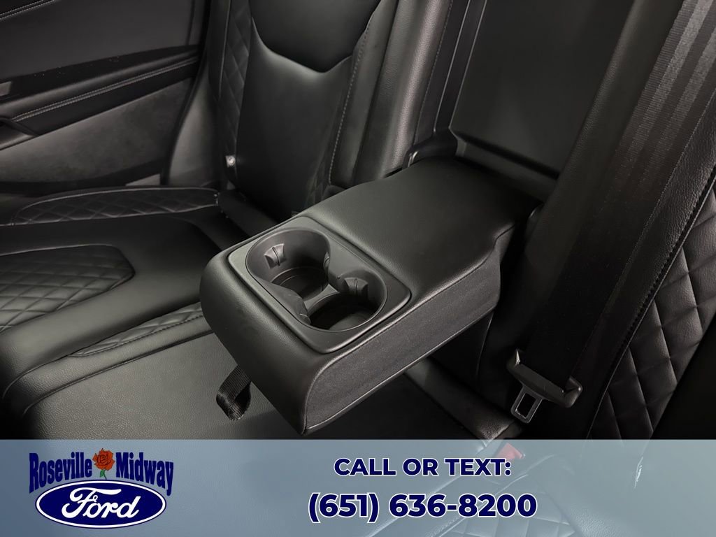 Used 2023 Ford Edge Titanium image 30