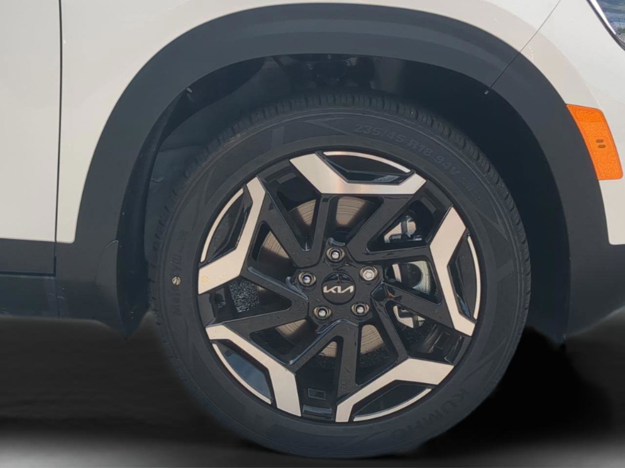 New 2026 Kia Seltos SX AWD/4WD image 26