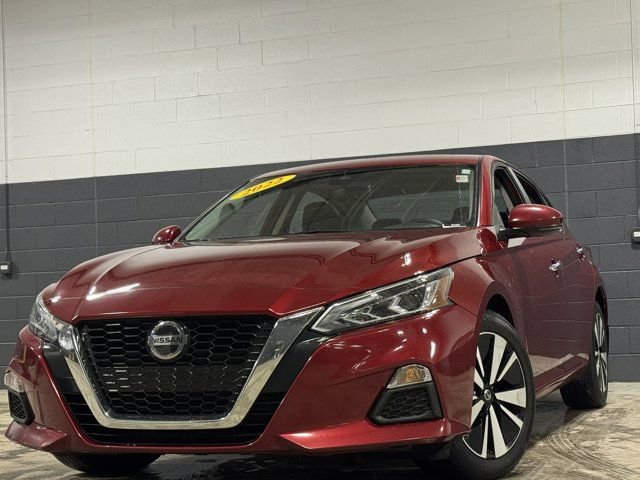 Used 2022 Nissan Altima 2.5 SV w/ SV Premium Package image 35