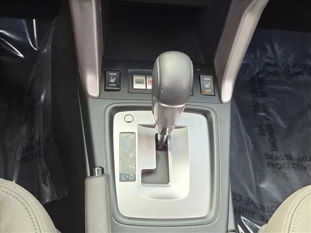 Used 2016 Subaru Forester 2.5i Limited AWD/4WD image 12