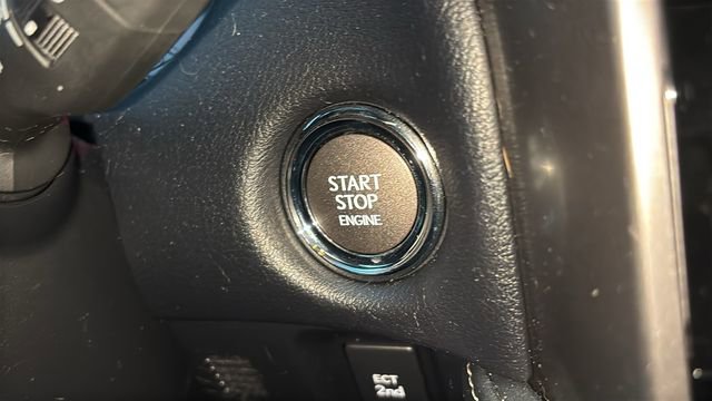 Used 2023 Lexus GX 460 Premium w/ Accessory Package image 15