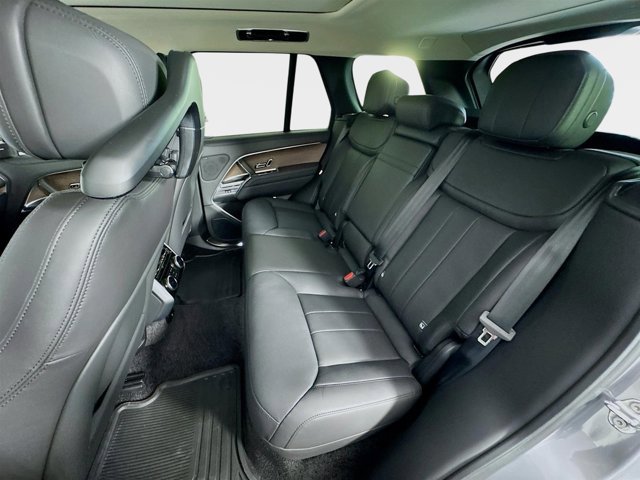 New 2026 Land Rover Range Rover SE AWD/4WD image 24
