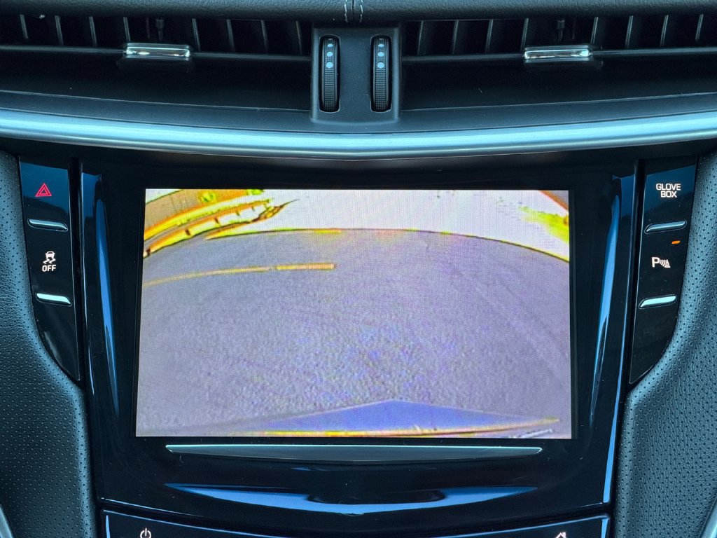 Used 2013 Cadillac XTS Luxury AWD/4WD image 12