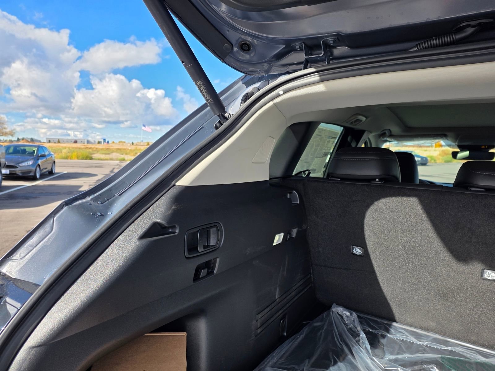 New 2026 MAZDA CX-50 2.5 Hybrid w/ Cargo Package image 34