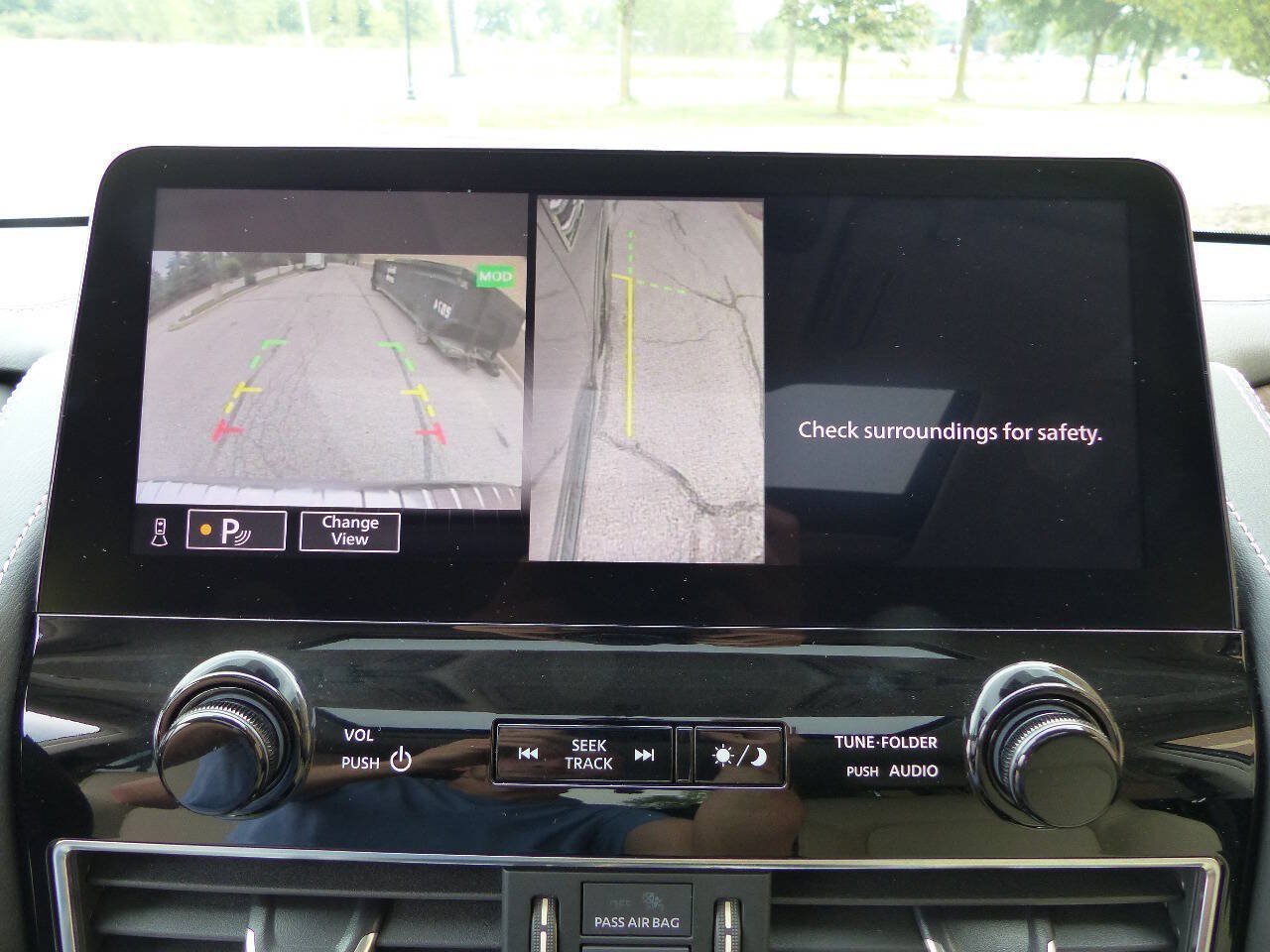Used 2022 INFINITI QX80 Premium Select w/ Cargo Package AWD/4WD image 41