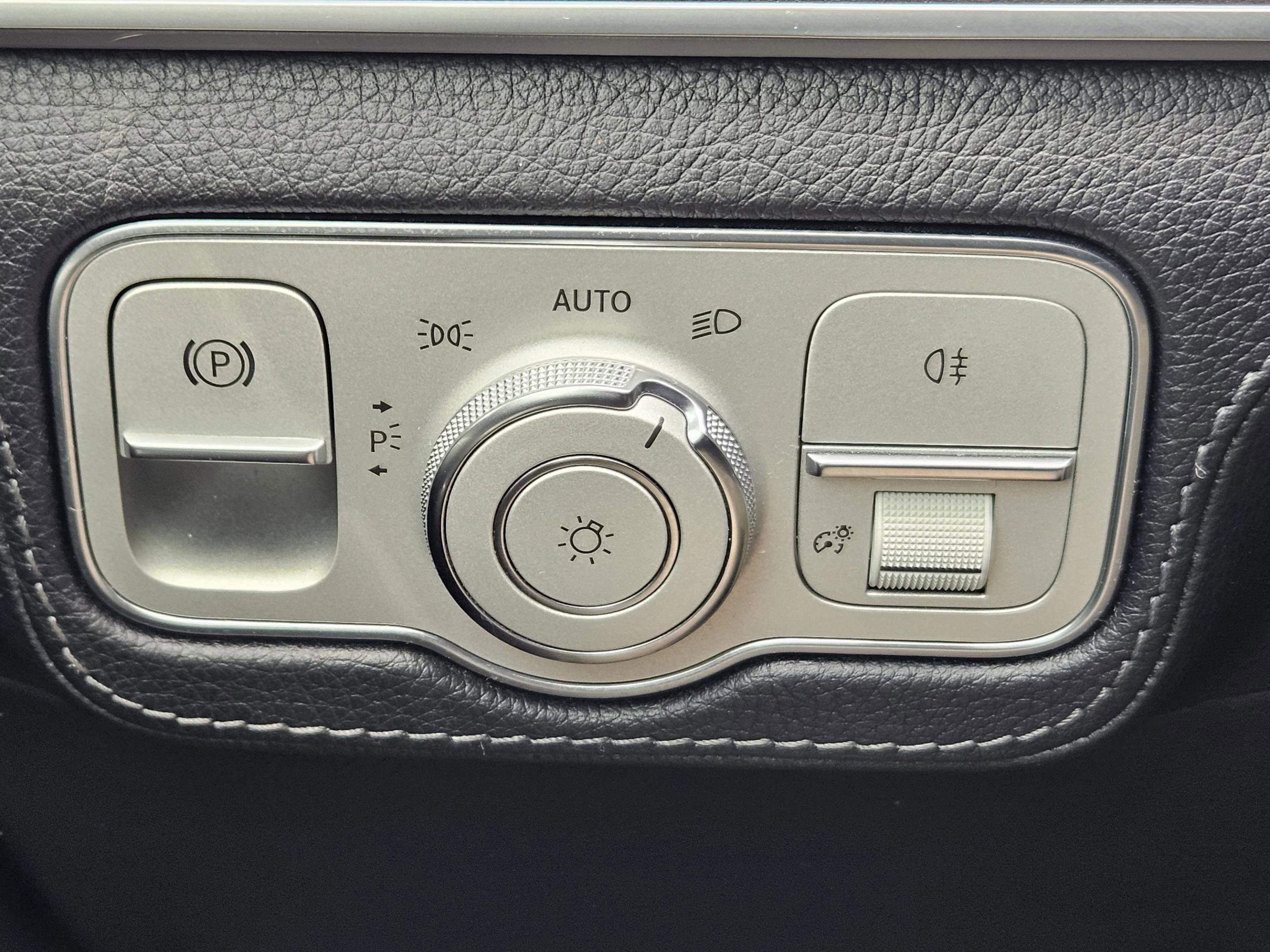 Used 2020 Mercedes-Benz GLS 450 4MATIC image 14
