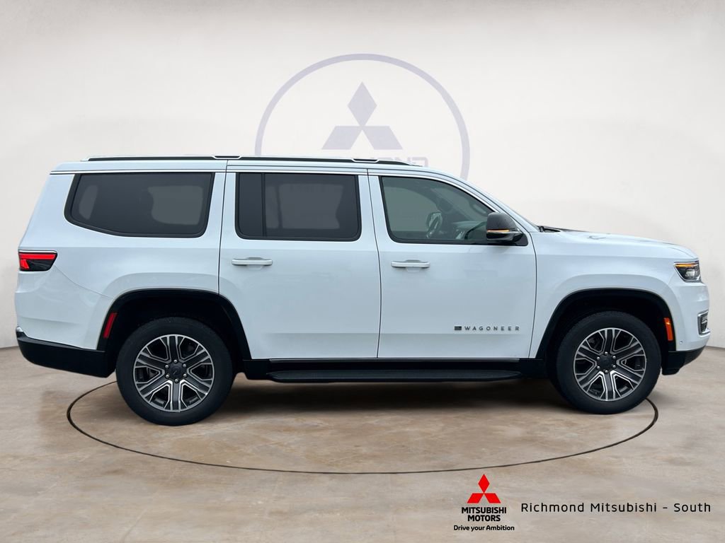 Used 2024 Jeep Wagoneer Series II w/ Flexible Seating Group AWD/4WD image 2