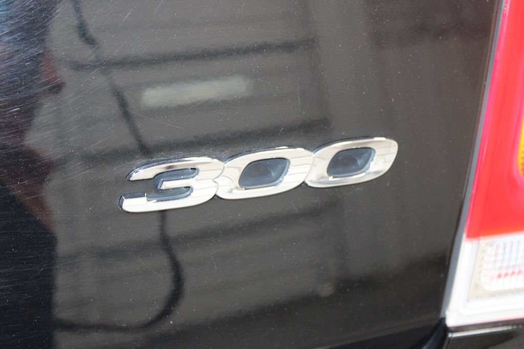Used 2023 Chrysler 300 Touring AWD/4WD image 24