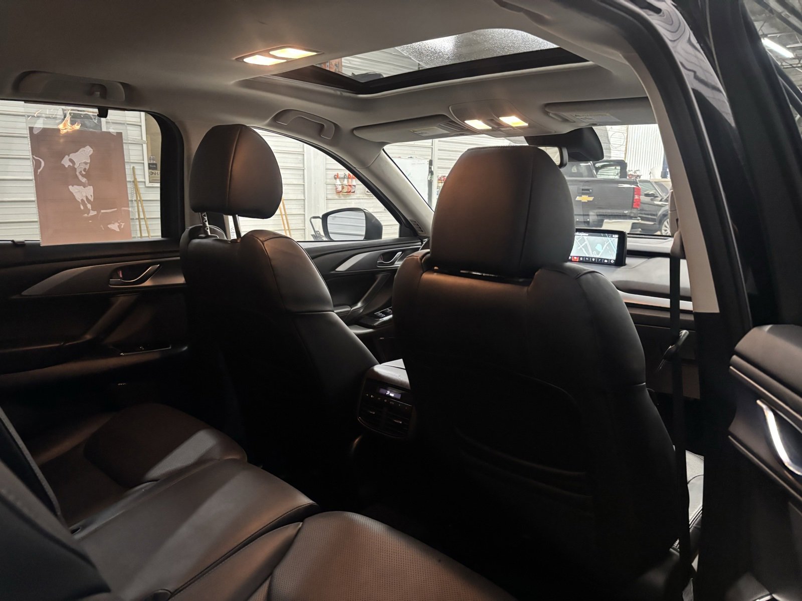 Used 2018 MAZDA CX-9 Touring w/ Touring Premium Package image 34