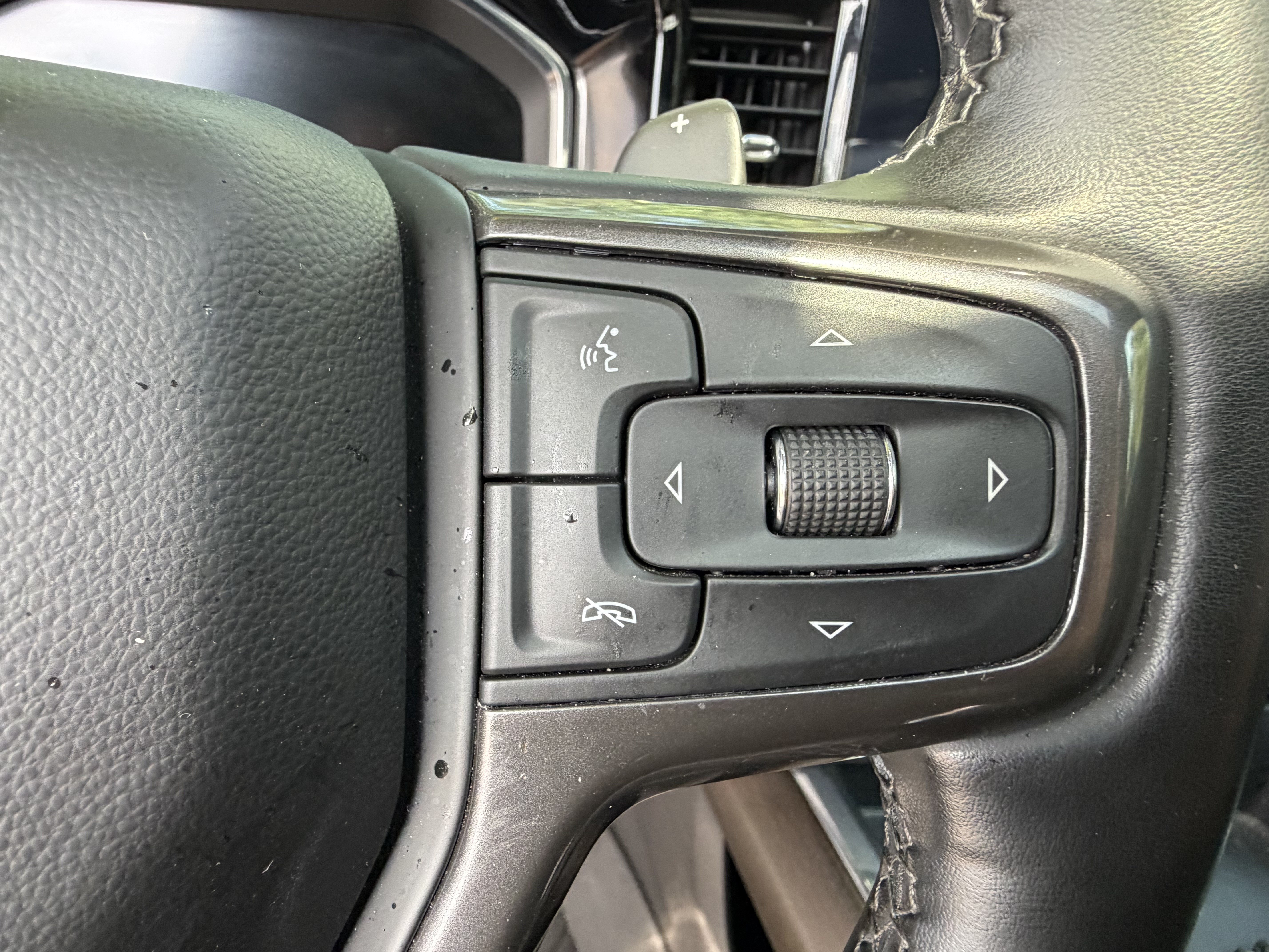 Used 2024 Chevrolet Silverado 1500 High Country w/ Z71 Off-Road Package AWD/4WD image 20