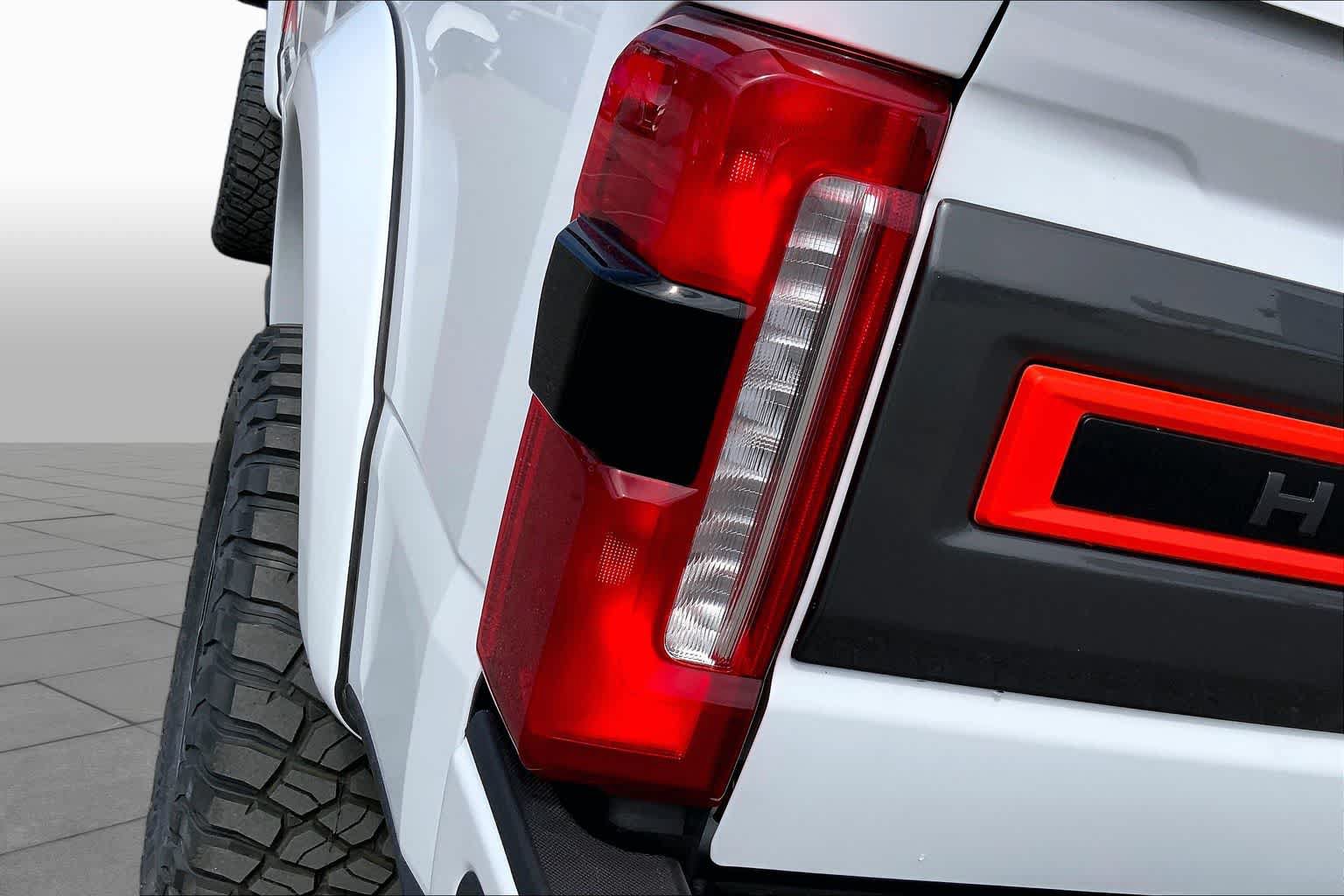 New 2026 Ford F250 Lariat w/ Black Appearance Package AWD/4WD image 14