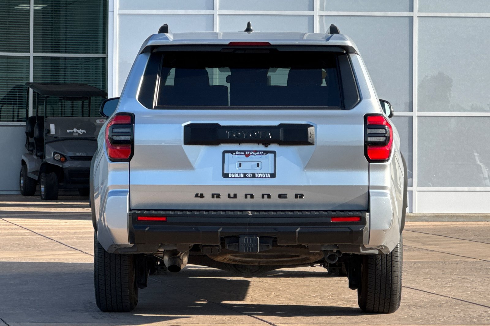 Used 2025 Toyota 4Runner SR5 AWD/4WD image 5