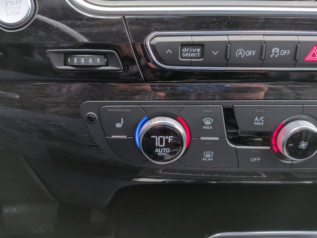 Used 2019 Audi Q7 3.0T Premium Plus w/ Premium Plus Package AWD/4WD image 24