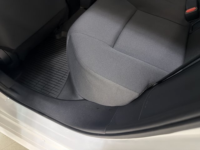 Used 2025 Toyota Corolla LE FWD image 22