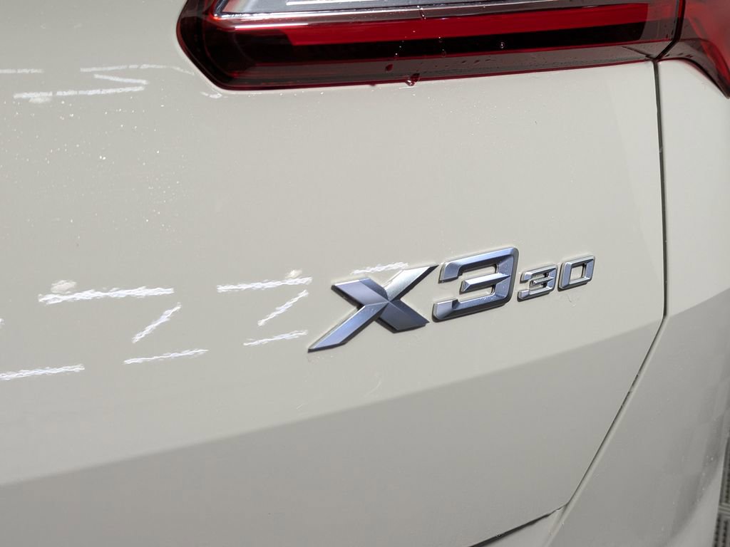 Used 2025 BMW X3 xDrive30i w/ Convenience Package image 11