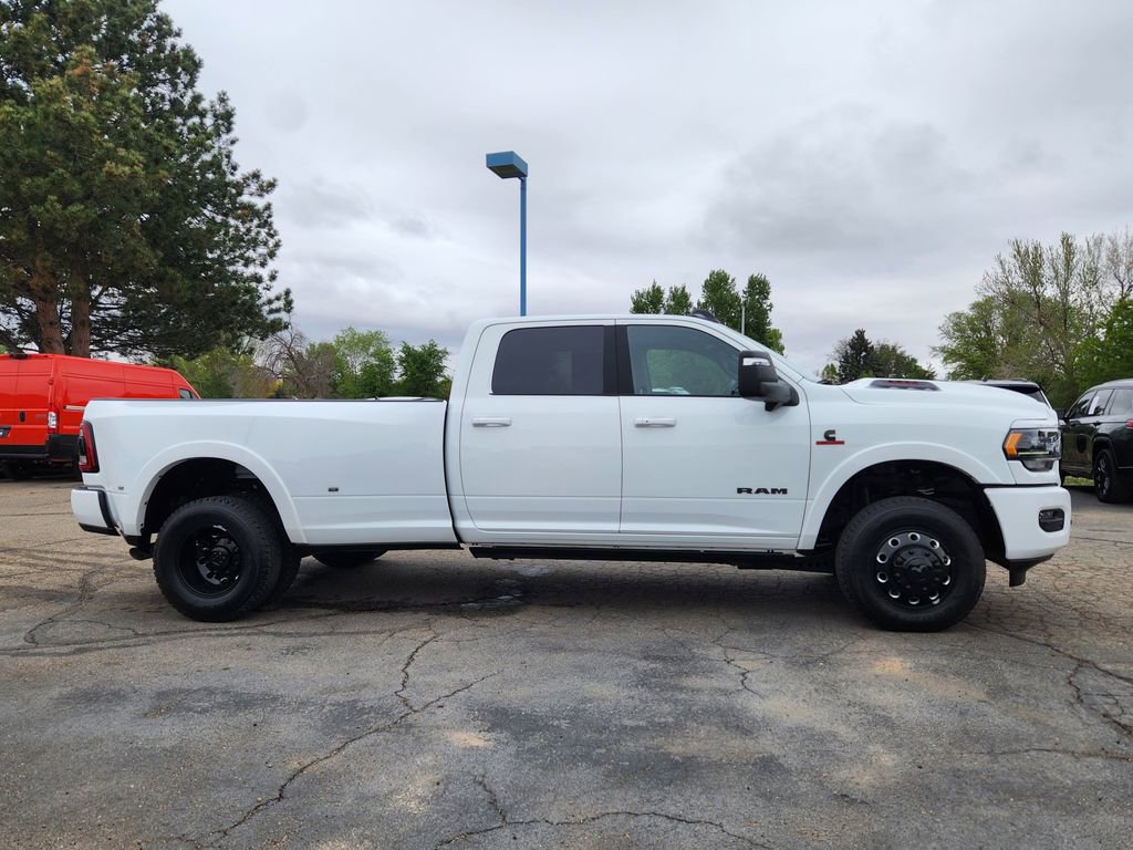 Used 2024 RAM 3500 Limited w/ Night Edition AWD/4WD image 2
