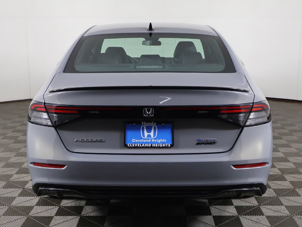 Used 2023 Honda Accord Sport image 12