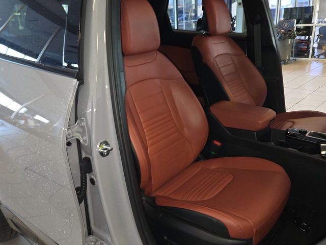 Used 2023 Kia Sportage SX image 25