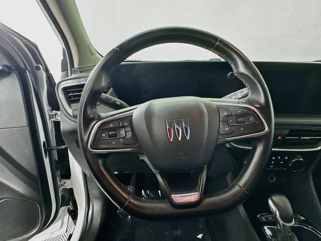 Used 2024 Buick Encore GX Sport Touring AWD/4WD image 17