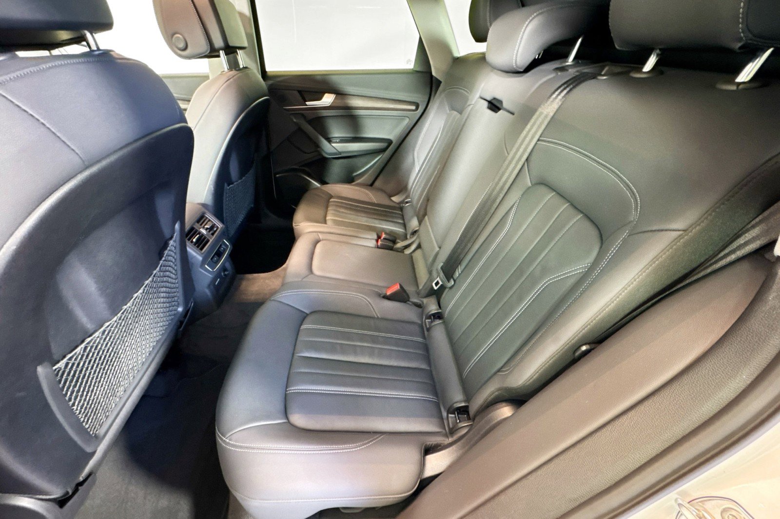 Used 2022 Audi Q5 2.0T Premium w/ Convenience Package image 23