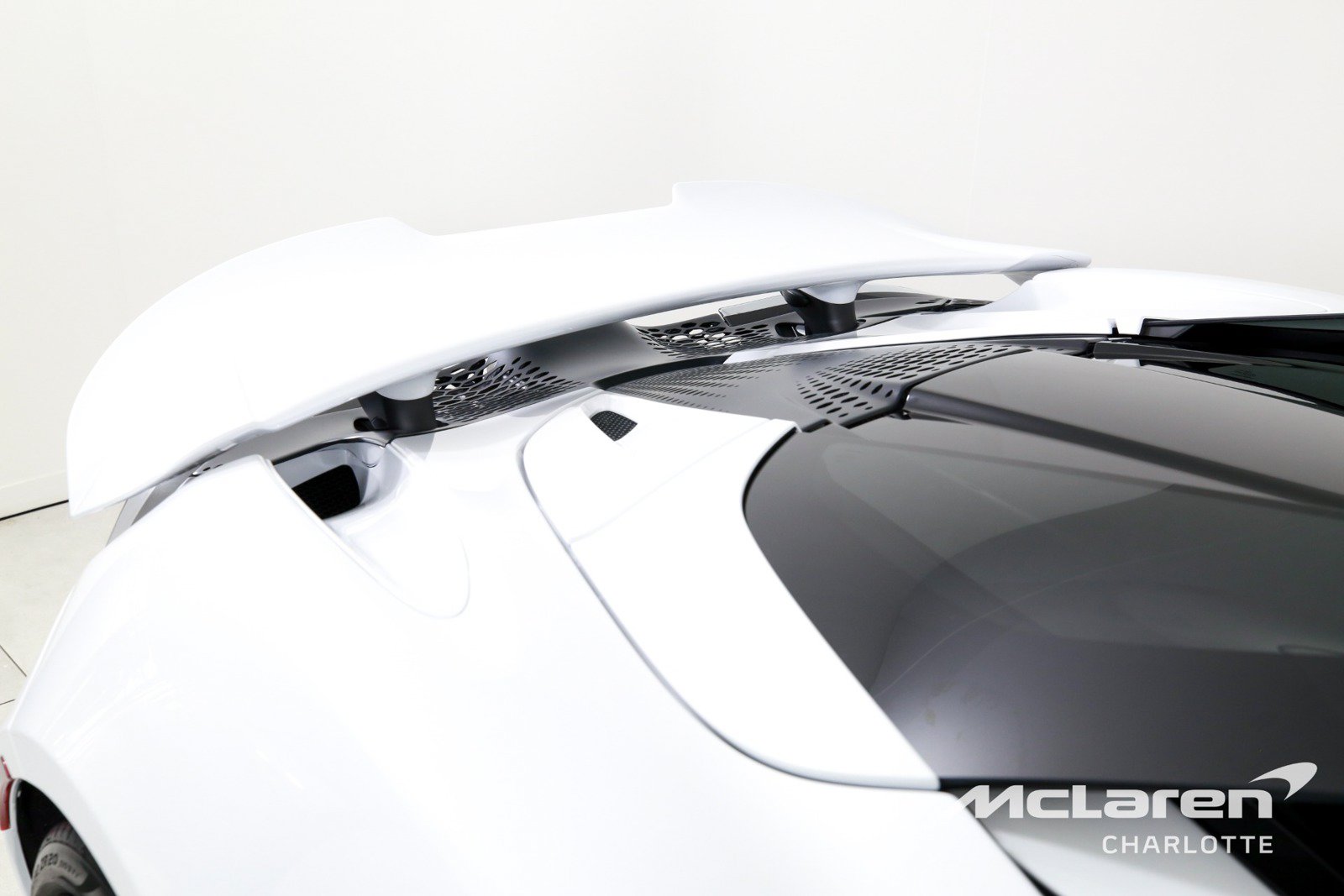 New 2026 McLaren 750S Spider RWD image 33