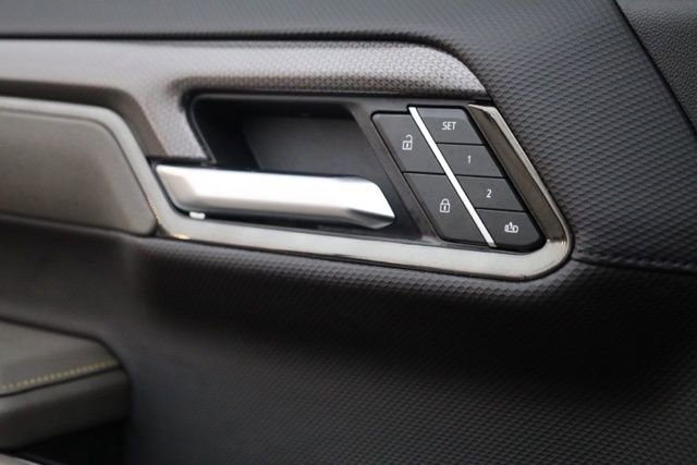 Certified 2025 Chevrolet Silverado 1500 ZR2 w/ Technology Package image 25