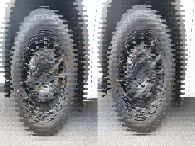 Used 2021 Toyota Highlander XLE image 8