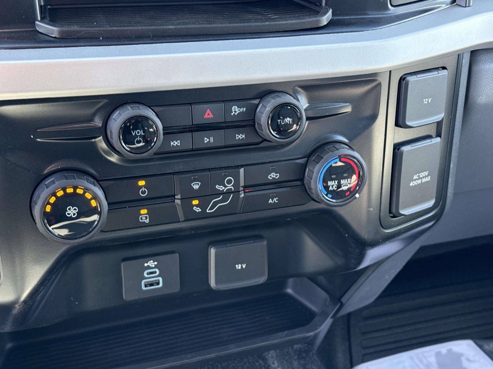 New 2026 Ford F550 4x4 Regular Cab Super Duty image 15