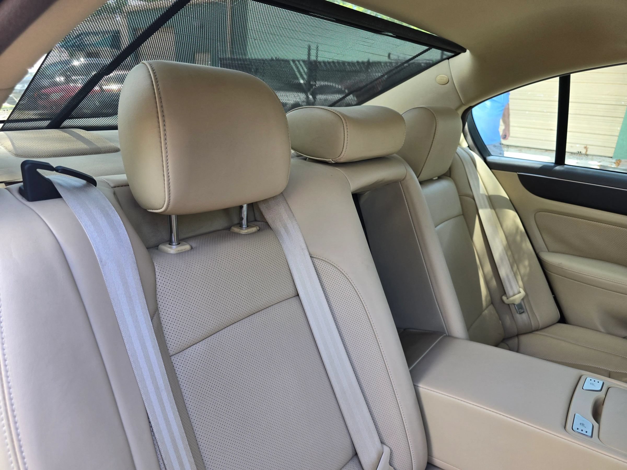 Used 2013 Hyundai Genesis 3.8 w/ Technology Pkg RWD image 24