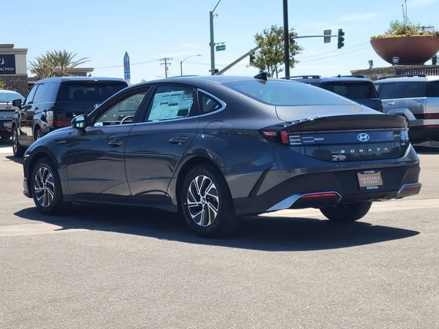 New 2026 Hyundai Sonata Blue FWD image 3