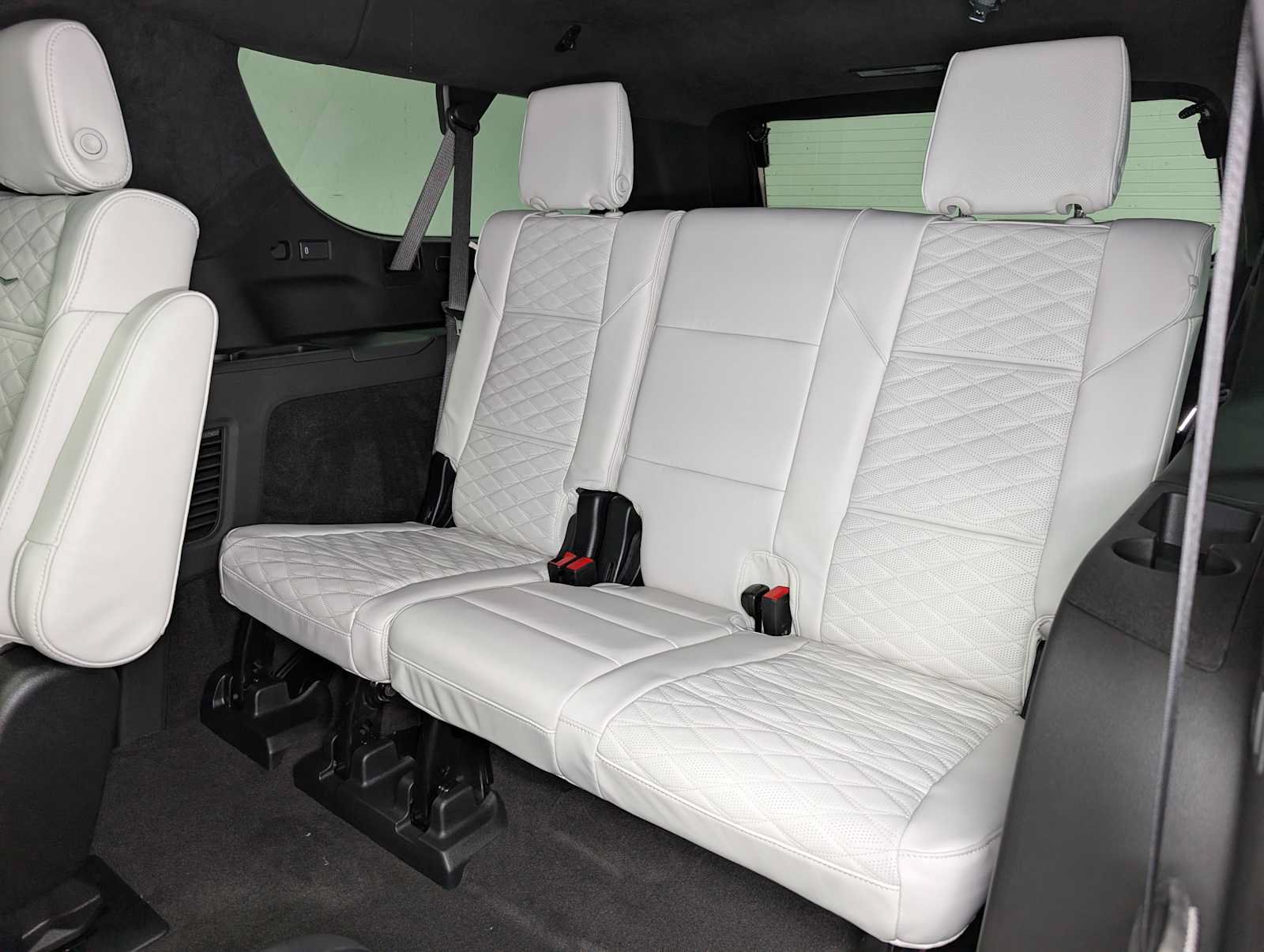 New 2026 Cadillac Escalade ESV Platinum Luxury AWD/4WD image 19