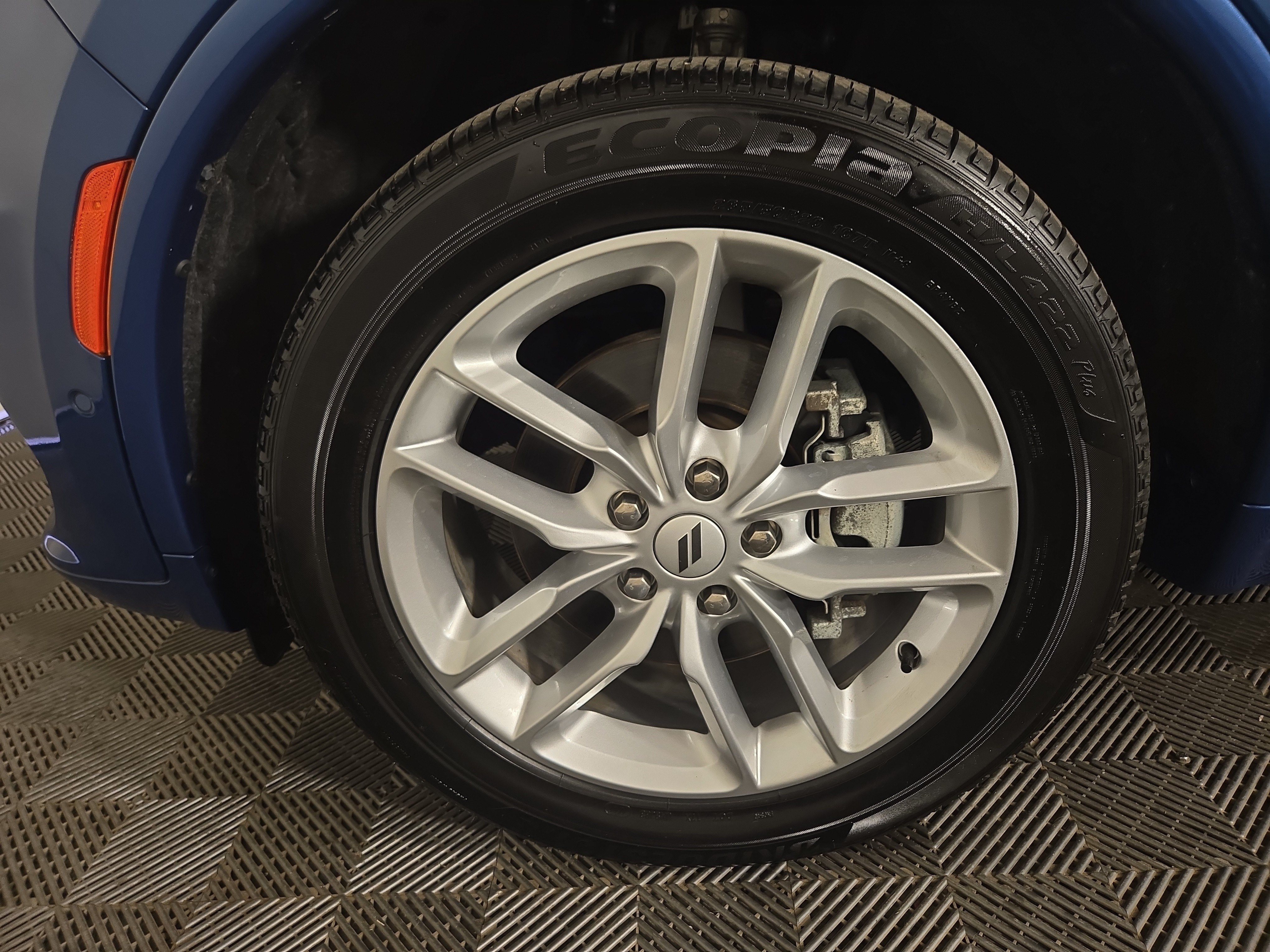Used 2025 Dodge Durango GT AWD/4WD image 36