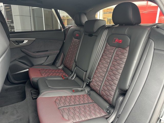 New 2026 Audi RS Q8 performance image 11