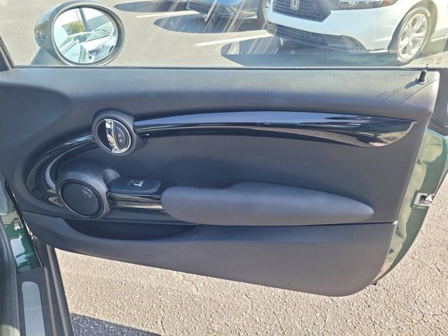 Used 2018 MINI Cooper S FWD image 11