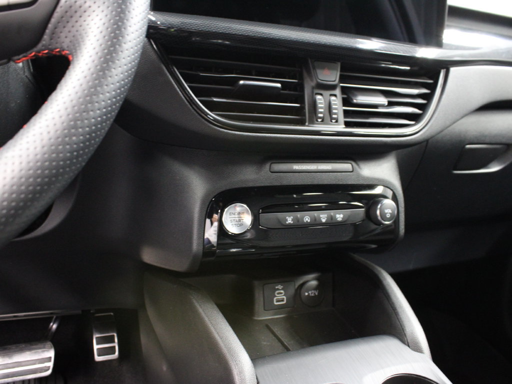 Used 2024 Ford Escape ST-Line Select w/ Tech Pack #1 AWD/4WD image 57