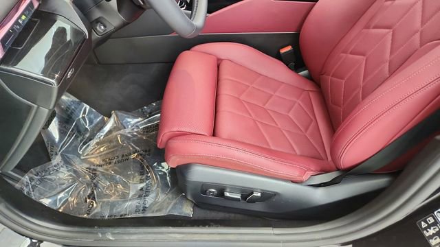 Used 2026 BMW 540i xDrive image 35