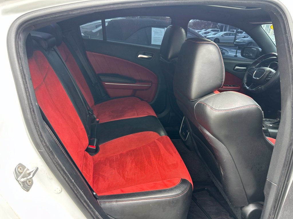 Used 2017 Dodge Charger R/T Scat Pack w/ Technology Group RWD image 42