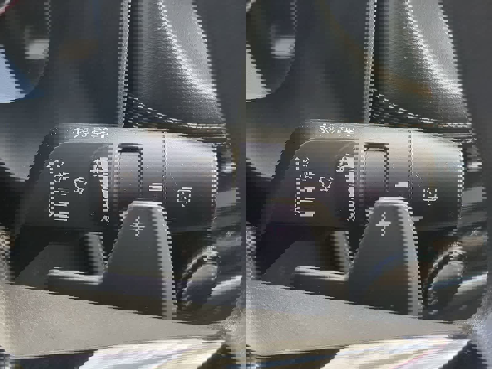 Used 2021 Nissan Rogue S image 25