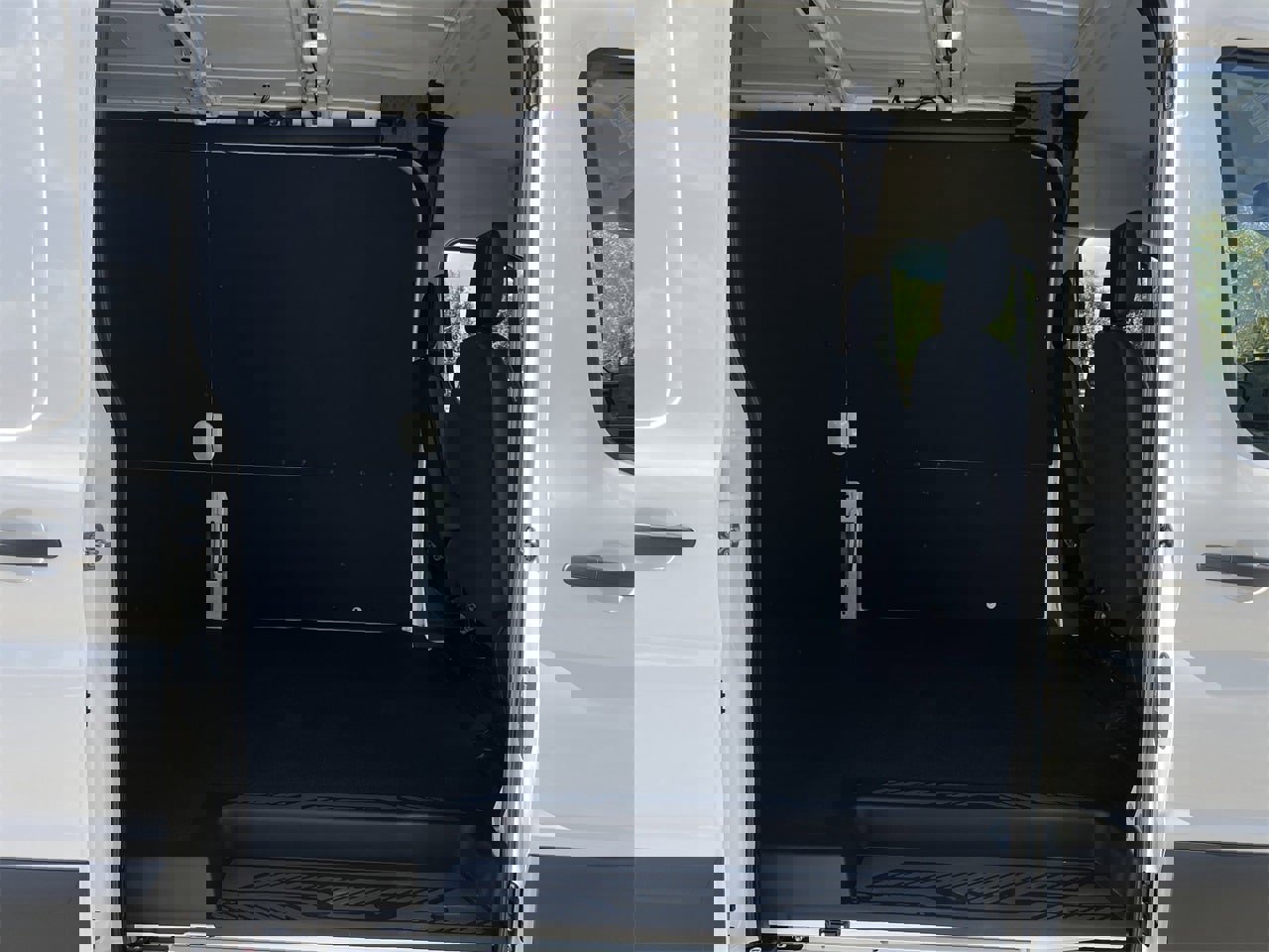 New 2026 Ford Transit 250 148 Medium Roof w/ Load Area Protection Package image 19