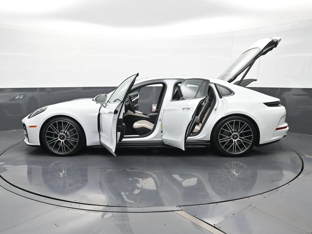 New 2026 Porsche Panamera GTS AWD/4WD image 30