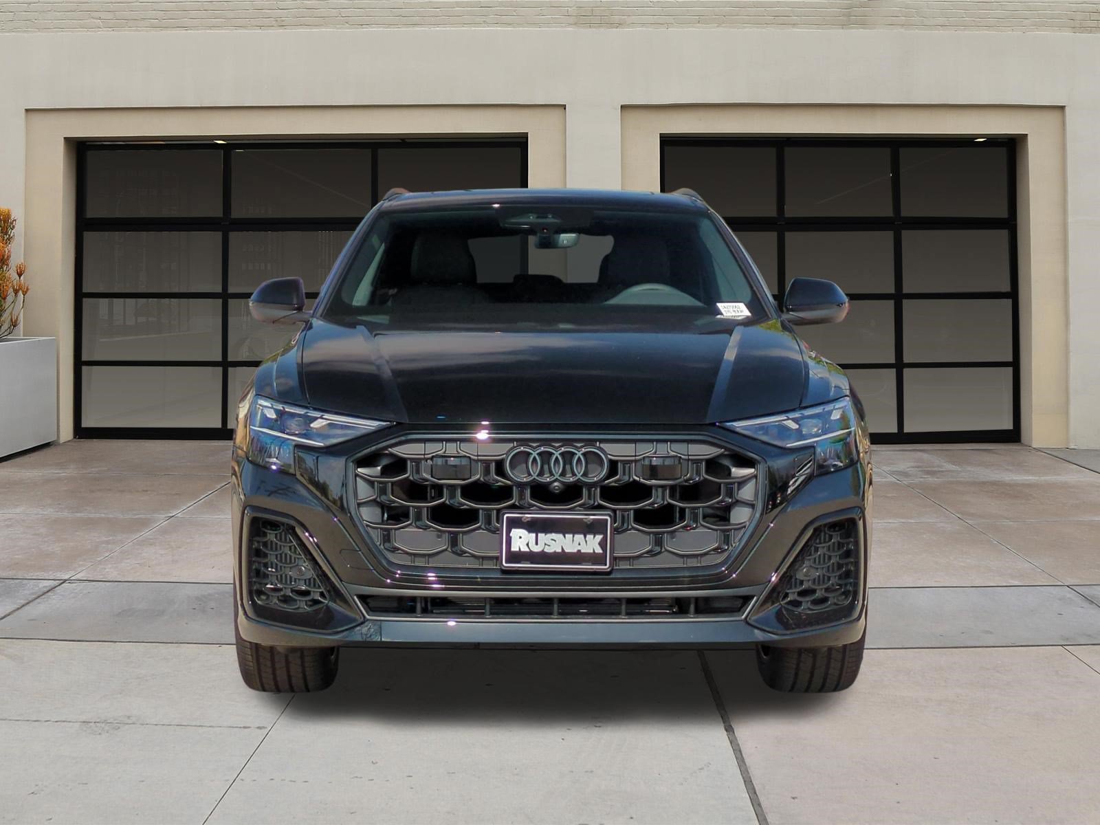 New 2027 Audi Q8 Premium Plus AWD/4WD image 2