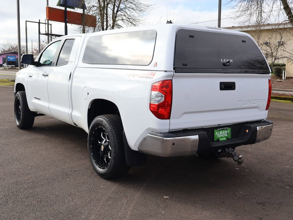 Used 2015 Toyota Tundra Limited w/ Limited Premium Package image 5