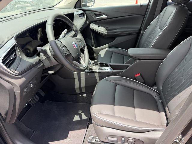 New 2026 Buick Encore GX Avenir w/ Avenir Technology Package FWD image 11