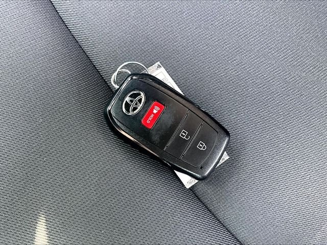 Used 2026 Toyota Tacoma SR5 AWD/4WD image 11