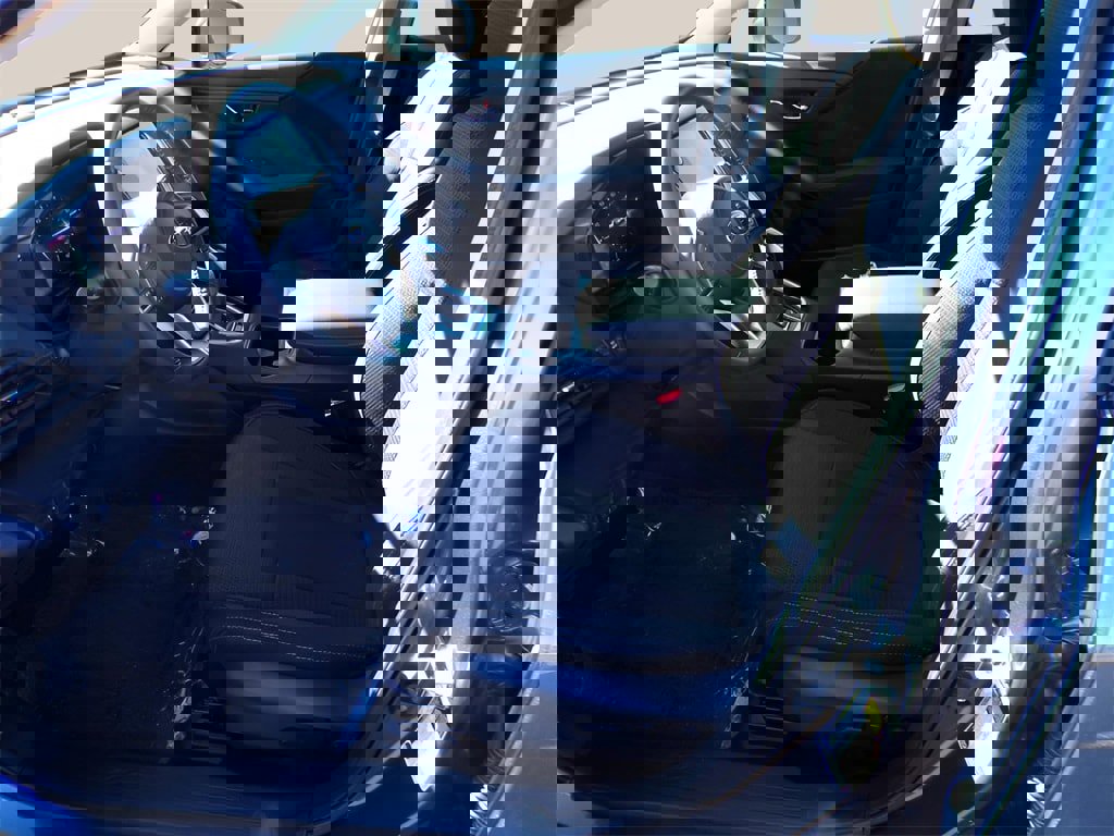 Certified 2025 Subaru Outback Premium image 17