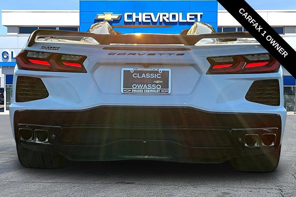 Used 2023 Chevrolet Corvette Stingray Convertible w/ Z51 Performance Package RWD image 4