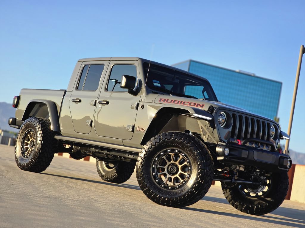 Used 2021 Jeep Gladiator Rubicon AWD/4WD image 1