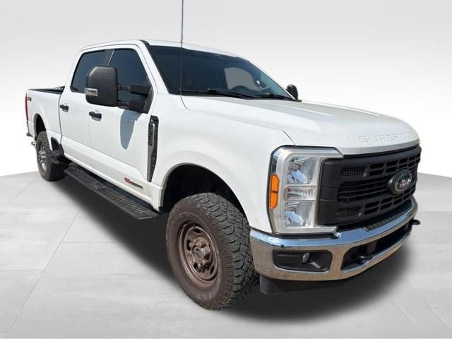 Used 2023 Ford F350 XL w/ XL Off-Road Package AWD/4WD image 2